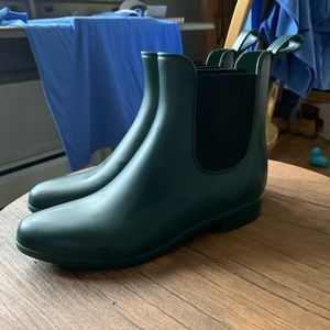 Rainboots